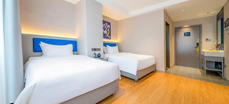 7天酒店(赣州兴国中心花园店)图片