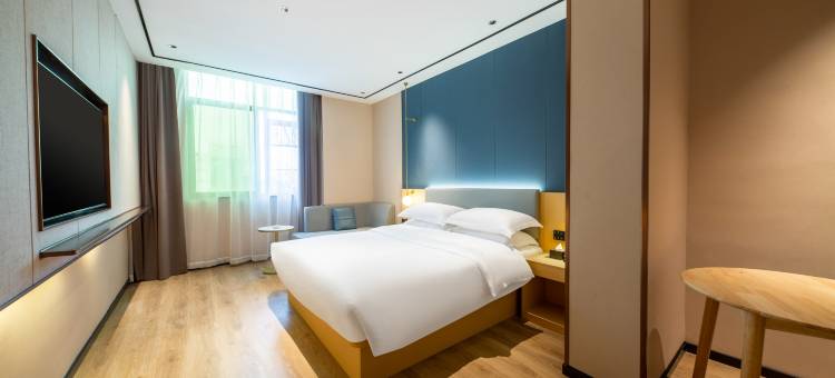 艺龙安云酒店(广昌汽车站解放南路店)图片