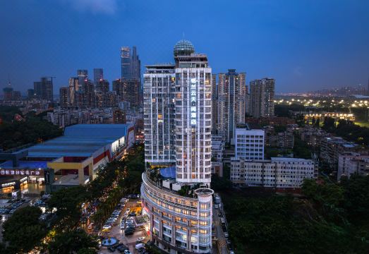 格兰云天·閲酒店（深圳国际市长交流中心店）外景图