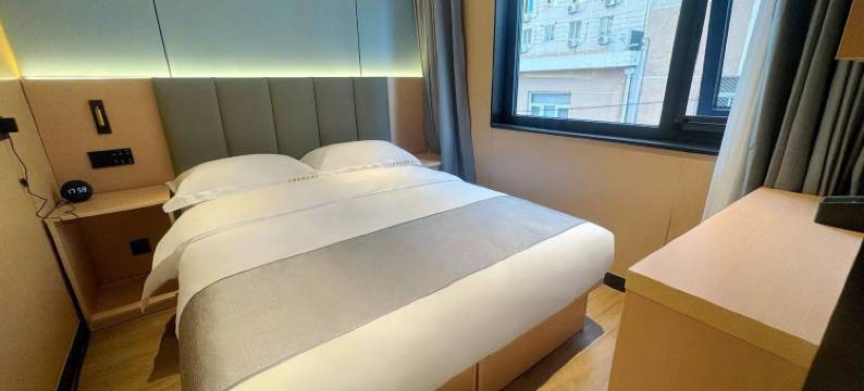 金腾阁智能酒店(北京师范大学积水潭地铁站店)图片