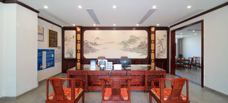 拾月湾温泉(河源东源黄村镇店)图片