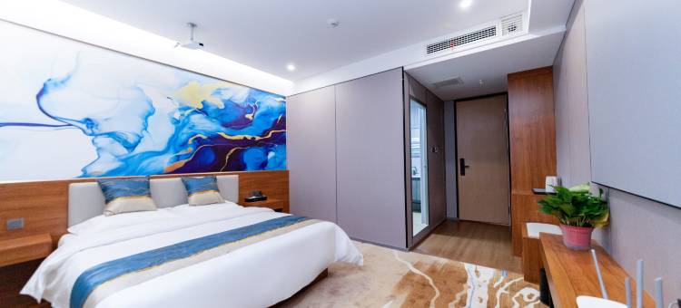 柏雅熙·巨幕酒店(宁东镇政府店)图片