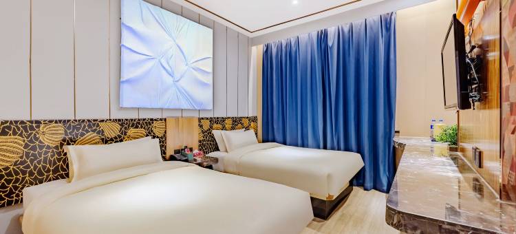 MEISU美宿艺术酒店(芜湖步行街镜湖公园店)图片