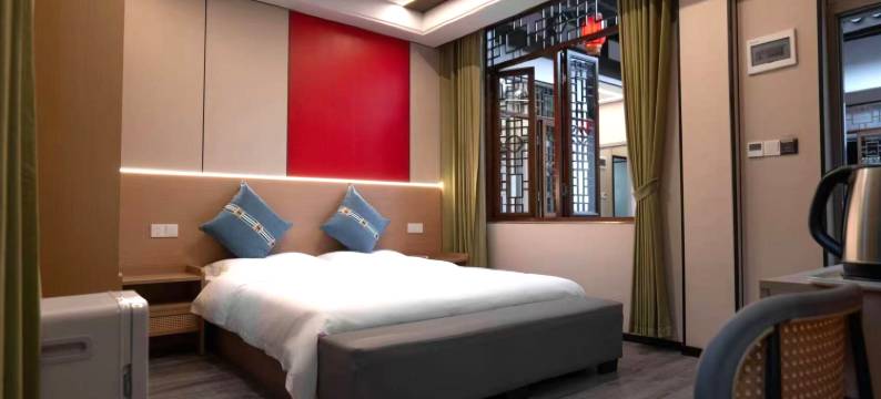 依恋江畔·傍水庭院·度假客栈(阆中古城华光楼店)图片