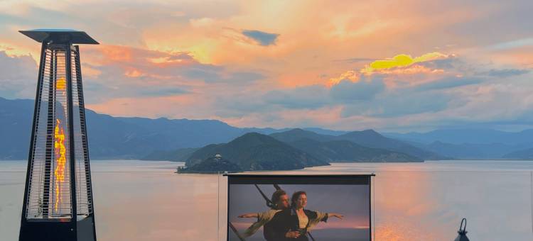 泸沽湖ARABELLA阿拉贝拉湖景庄园图片