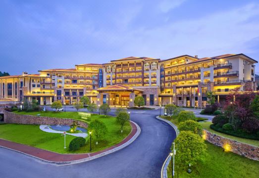 宜春奉新长天九仙温泉度假酒店外景图