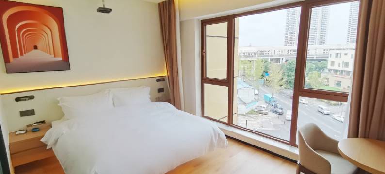 柏思酒店(成都红高路地铁站店)图片