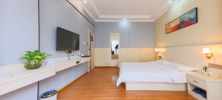 贵港现代商务酒店(马草江生态公园贵港高铁站店)图片