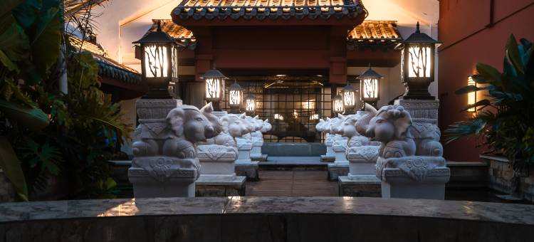 金碧会馆酒店(南屏步行街金马碧鸡坊店)图片