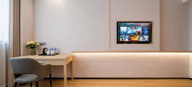 杭州凤皇雅岸国际假日酒店(勾庄农副产品物流中心店)图片