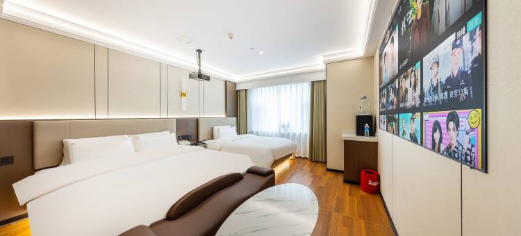 云景智选酒店(西关地铁站D出口张掖路商业街店)图片