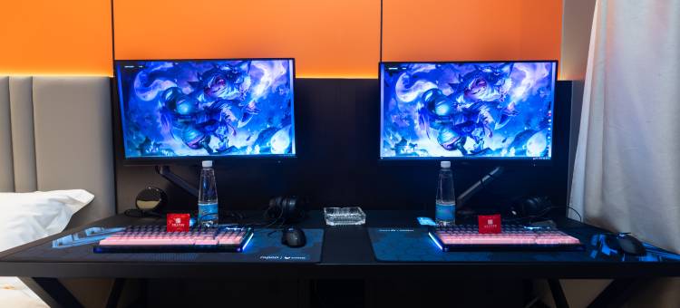 爱上电竞酒店(吉安文山步行街天虹购物中心店)图片