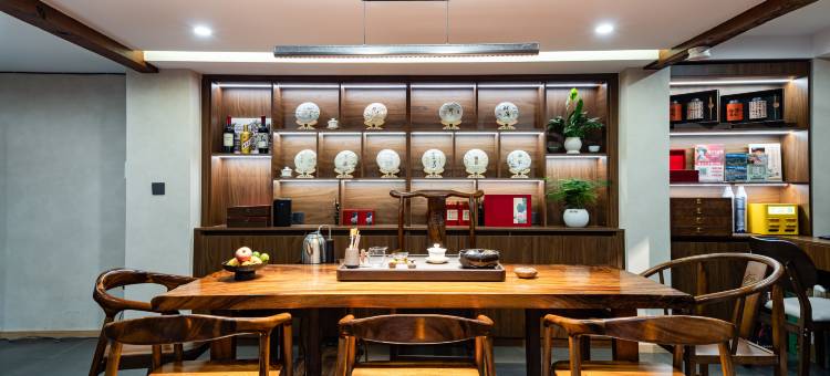 心悦·Mid villa观雪山|山野诧寂风设计师民宿(古城大水车店)图片