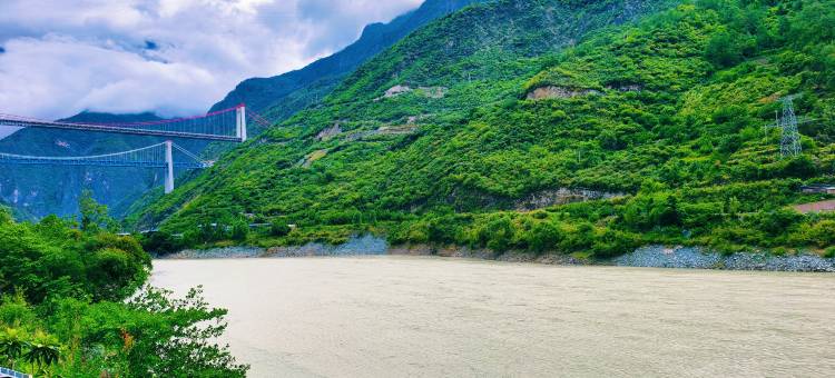 鹿林·山舍(香格里拉虎跳峡景区店)图片