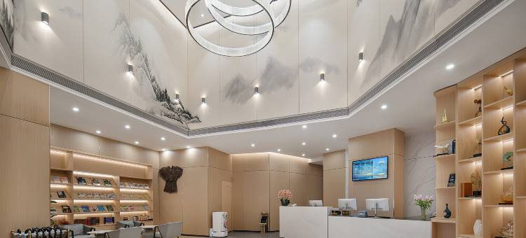 弘枫酒店(汕头金平万达小公园店)图片