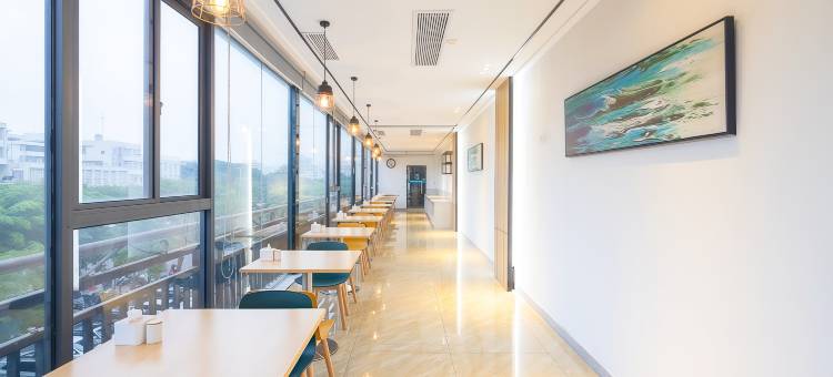 城市便捷酒店(海口望海国际广场骑楼老街店)图片