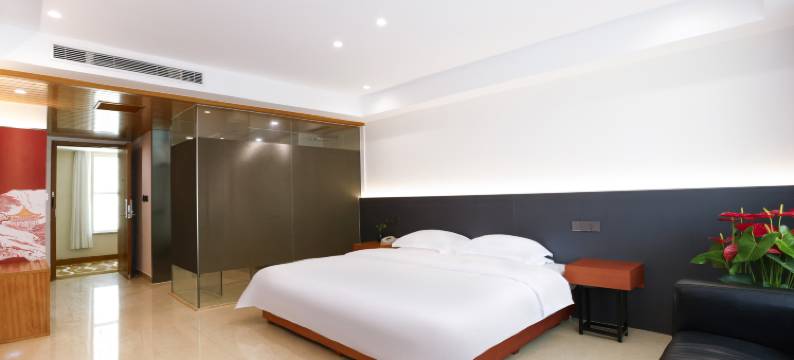 君渡凉城假日酒店(涞源联大步行街店)图片