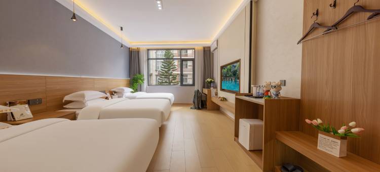 荔波•橙暖│ LightLuxury•SMART舒适智能美学酒店(民生路美食街店)图片