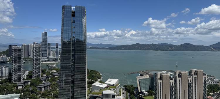Calmsea 高空海景平静海酒店(深圳蛇口海上世界地铁站店)图片