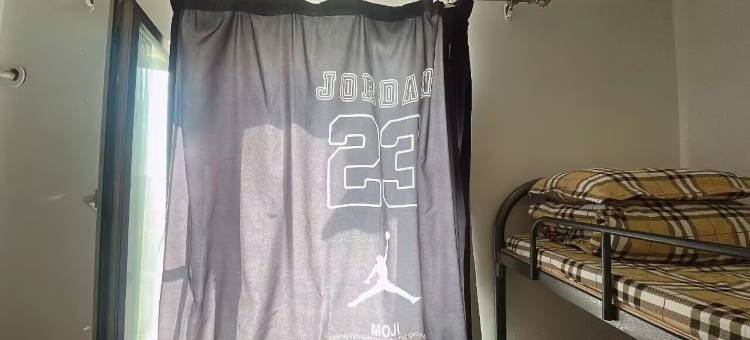 追梦电竞民宿(高阳路店)图片