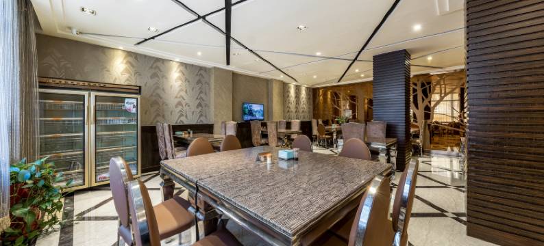 乌兰察布名仕假日酒店(集宁南站市中心医院店)图片