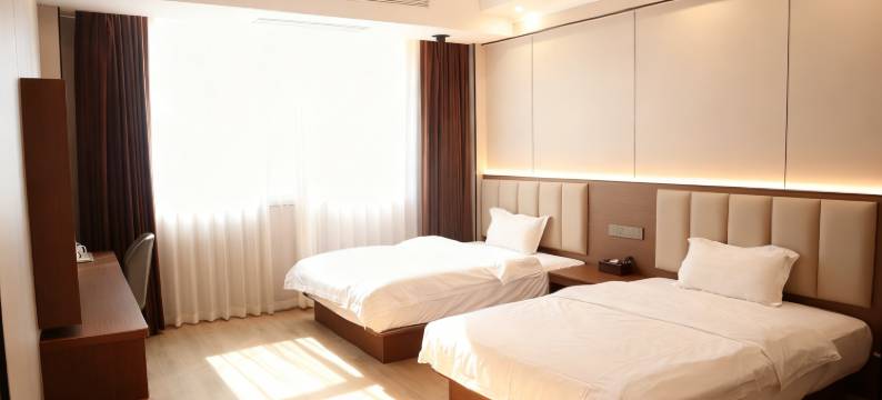 冕宁阳光假日酒店图片