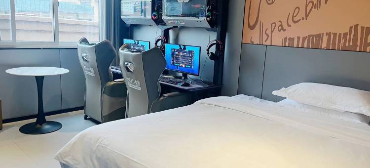 城小蜗电竞酒店(全椒奥康步行街店)图片