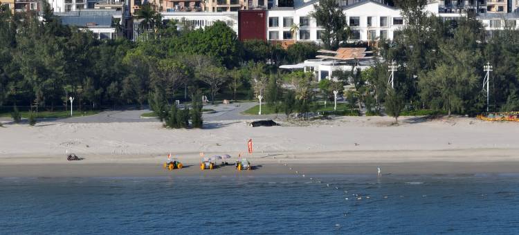 北海亚屿民宿(银滩潮雕广场店)图片