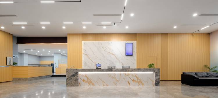 金泽兰酒店(外高桥荷兰风情小镇店)图片