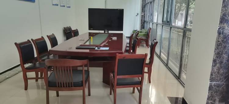 独山圣提雅商务酒店图片