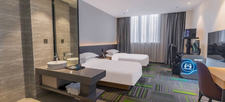 潮眠电竞酒店(江门技术学院店)图片