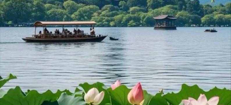 杭州•漫纯|PanoramicDesignHighLand高空酒店(临平区人民政府店)图片