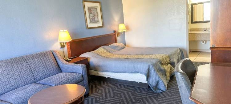 超级 OYO 米利奇维尔套房酒店(Super Inn & Suites by OYO Milledgeville)图片