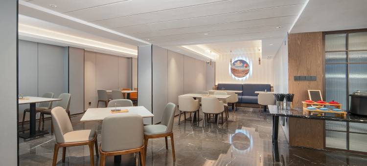 凯里亚德酒店(吉安人民广场天虹店)图片