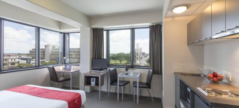 帕默斯顿北温德姆华美达安可酒店(Ramada Encore by Wyndham Palmerston North)图片