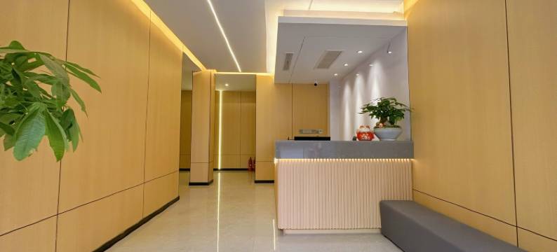 美致栖景电竞酒店(桂林七星景区桂林理工大学屏风校区店)图片