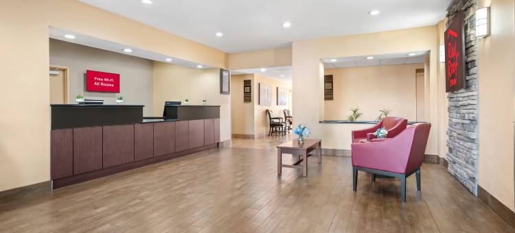 霍马红屋顶套房酒店(Red Roof Inn & Suites Houma)图片
