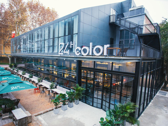 24H color酒店(西安大雁塔大唐不夜城店)