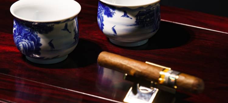 云巅汇·瓷藏|CloudTen百万茶器私享艺术奢宿(陶瓷博物馆店)图片