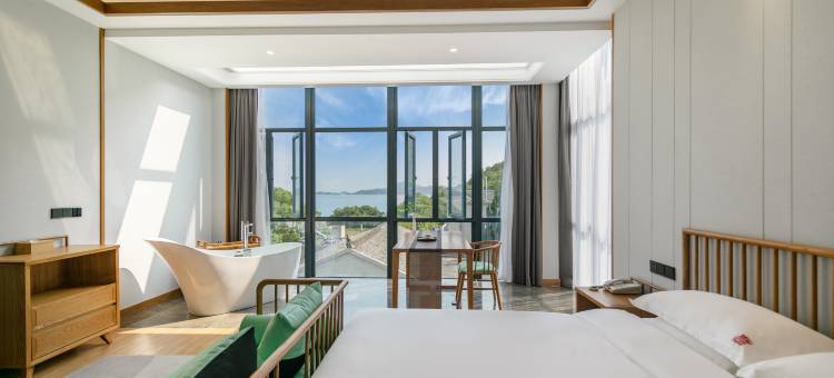 普陀山宝宁山居(善财洞店)图片