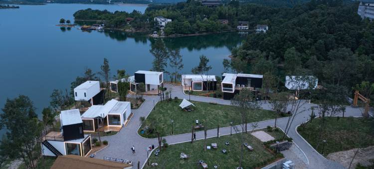 半岛铁盒自然营地图片