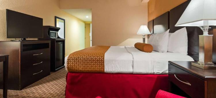 环宇贝斯特韦斯特优质酒店(Best Western Plus Universal Inn)图片