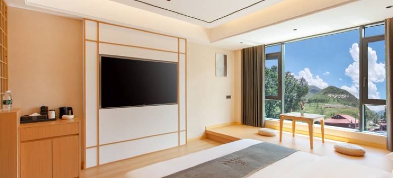 康定云朵天堂酒店(新都桥店)图片