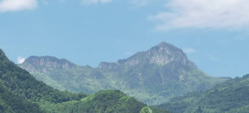 九寨云来山而民宿图片