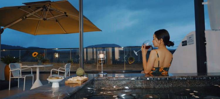 花筑·宿野温泉全景客栈(腾冲和顺古镇店)图片