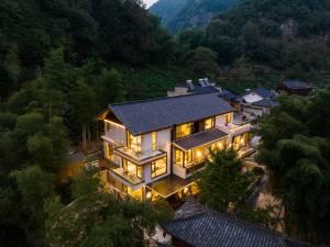 水墨汀溪农家乐怎么挑？御荷山庄带你吃住玩一站式的皖南慢生活