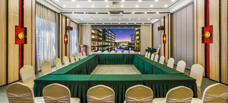 德庭精品酒店(普洱江城勐烈大街店)图片