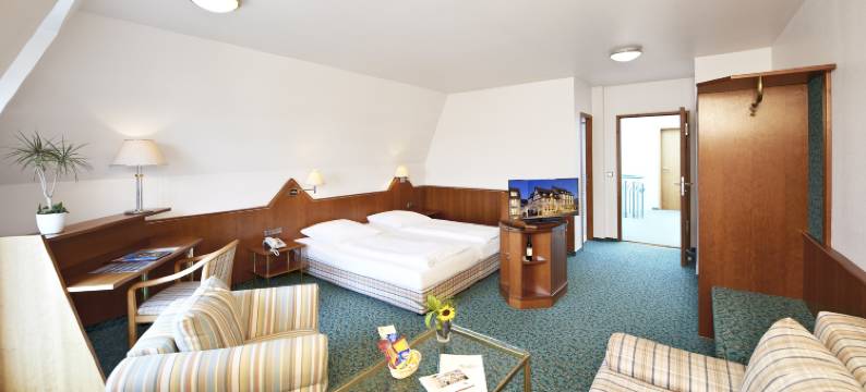 格亨荷西酒店(Hirsch Hotel)图片