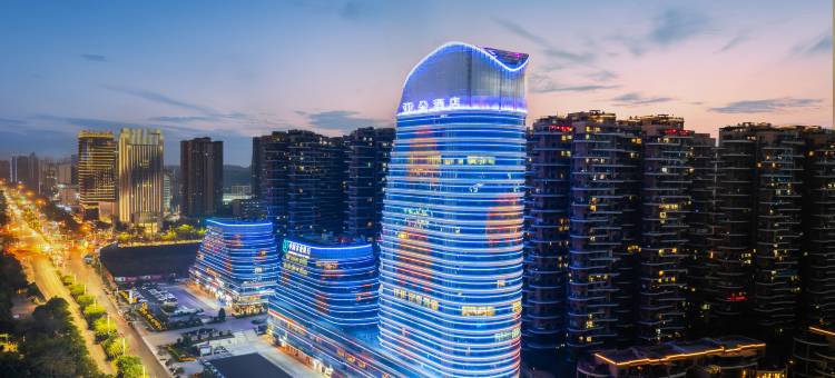 泸州万象汇金融中心亚朵酒店图片