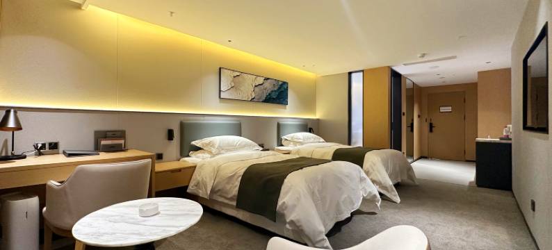 CLIFFHUB澜舫酒店(淄博博山红叶柿岩店)图片